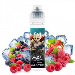 Image du flacon E-liquide Valkyrie – A&L – 50 ml, entouré de framboises, cassis, groseilles et fraises, avec des glaçons brillants et un fond épique rappelant l’univers nordique. Le visuel doit transmettre intensité, fraîcheur et puissance mythologique.